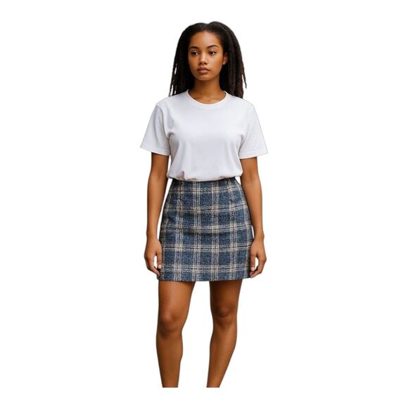 Loft Boucle Pencil Skirt Plaid Tweed Pockets Lined Size 8 Petite Blue Silver - Picture 2 of 12